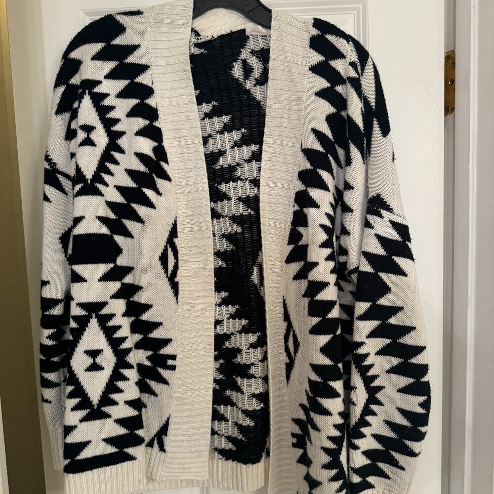 Geometric Sweater S